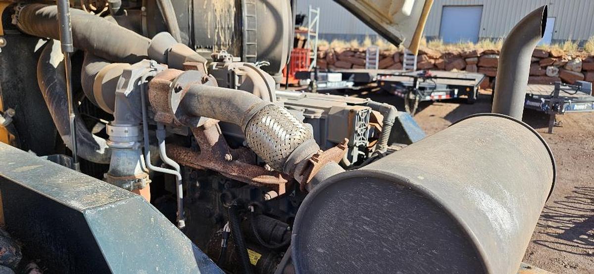 2018 Hyundai Vibratory Roller Compactor thumbnail 11