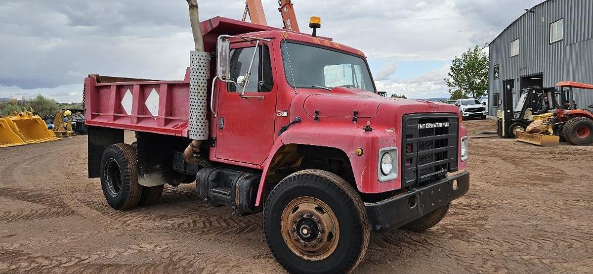 1985 International Dump Truck thumbnail 5