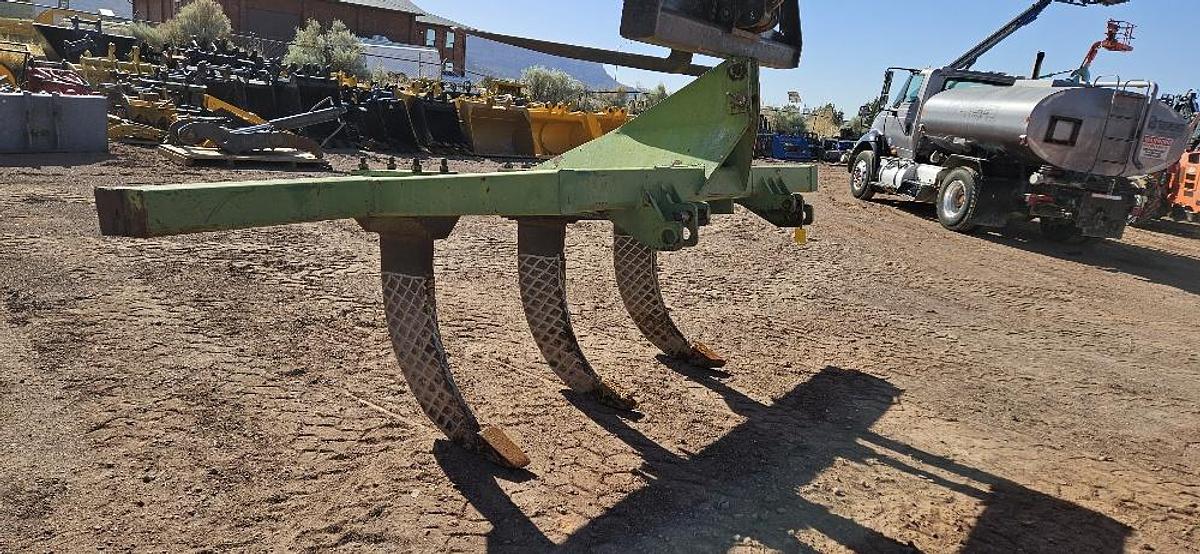 Three-Point Hitch Tractor Rippers