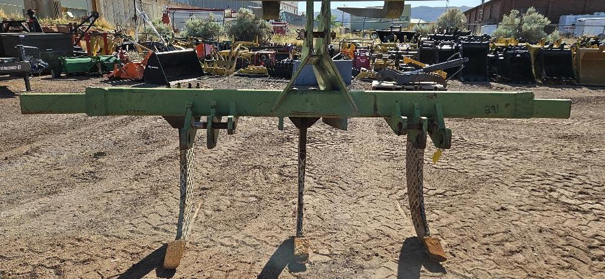 Three-Point Hitch Tractor Rippers thumbnail 2