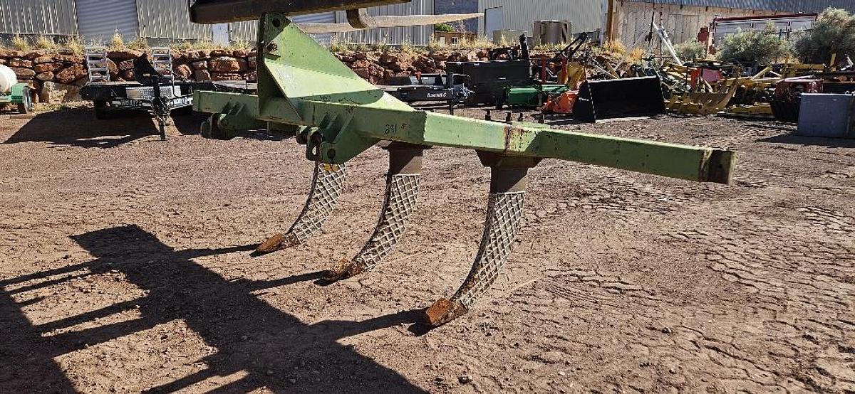 Three-Point Hitch Tractor Rippers thumbnail 3
