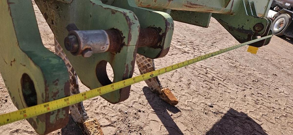 Three-Point Hitch Tractor Rippers thumbnail 8
