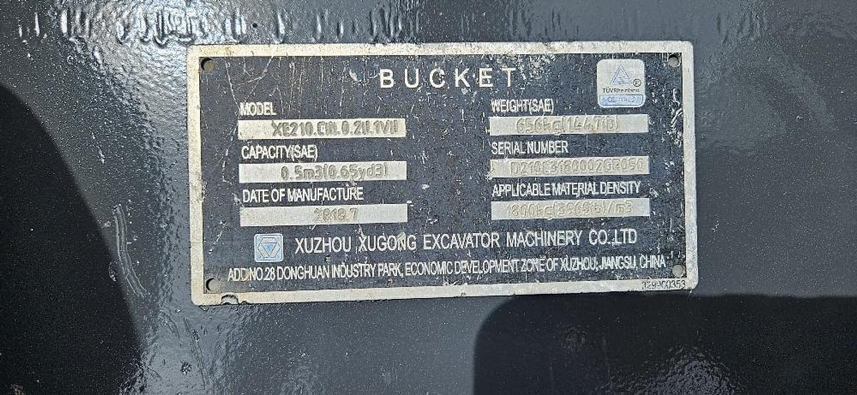 24" Excavator Bucket thumbnail 6
