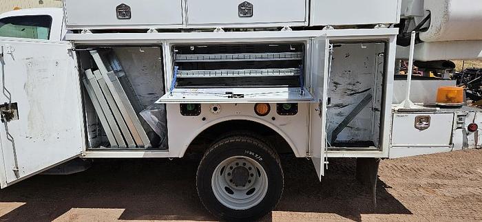 2016 Ford Bucket Truck thumbnail 20