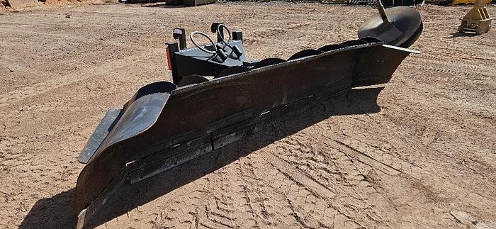 Loader Snow Plow thumbnail 2