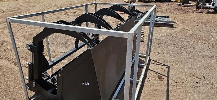 82" Skid Steer Grapple Bucket thumbnail 2
