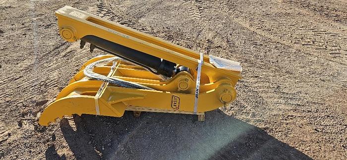 Excavator Hydraulic Thumb thumbnail 5