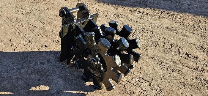 21" Excavator Compaction Wheel thumbnail 3