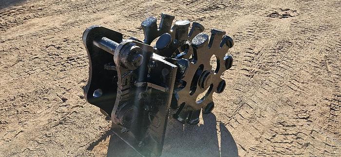 21" Excavator Compaction Wheel thumbnail 5