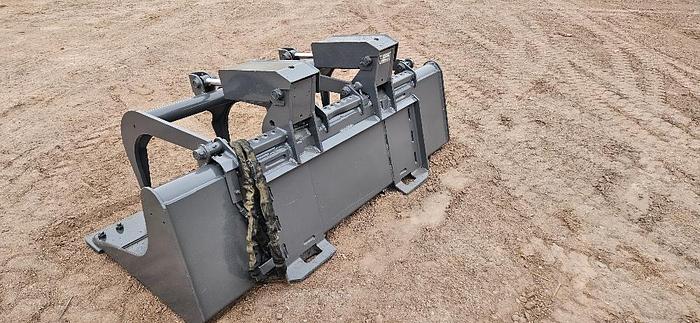 73" Skid Steer Grapple Bucket thumbnail 4