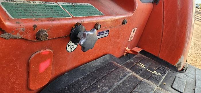 2006 Kioti Utility Tractor thumbnail 16
