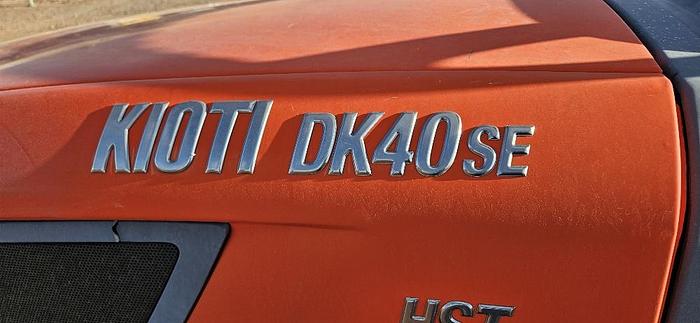 2006 Kioti Utility Tractor thumbnail 7