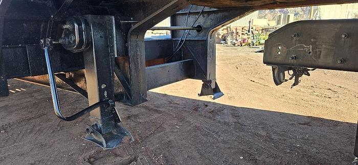 Lowboy Equipment Trailer thumbnail 12