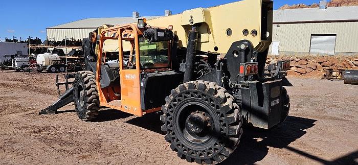 12K JLG Telehandler thumbnail 3