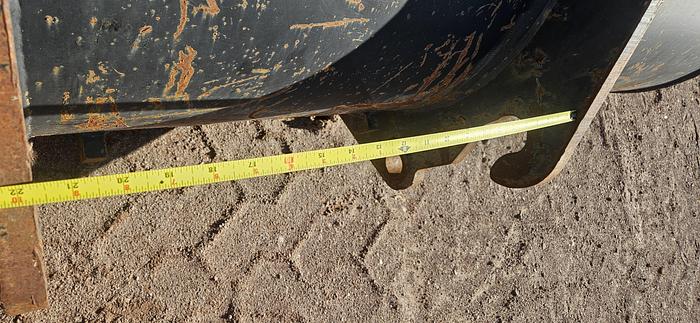 81" JCB Telehandler Bucket thumbnail 5