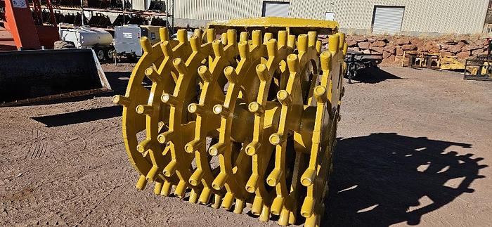 62" Excavator Compaction Wheel thumbnail 4