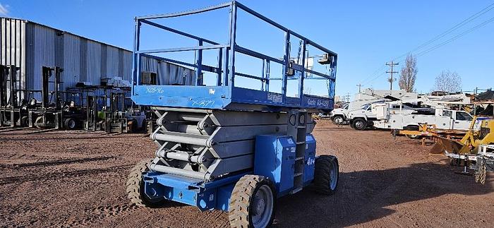 2007 Genie Scissor Lift GS-4390 thumbnail 5