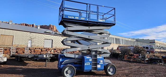 2007 Genie Scissor Lift GS-4390 thumbnail 7