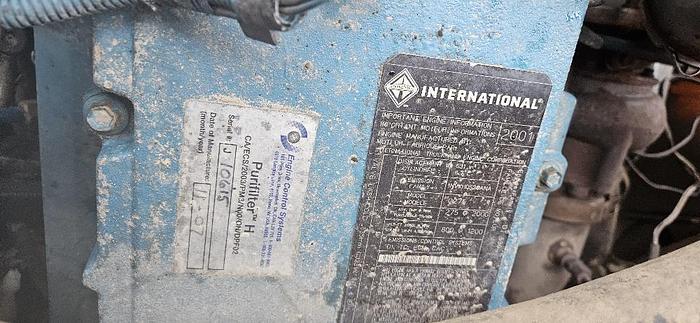 2001 International 4900 thumbnail 22