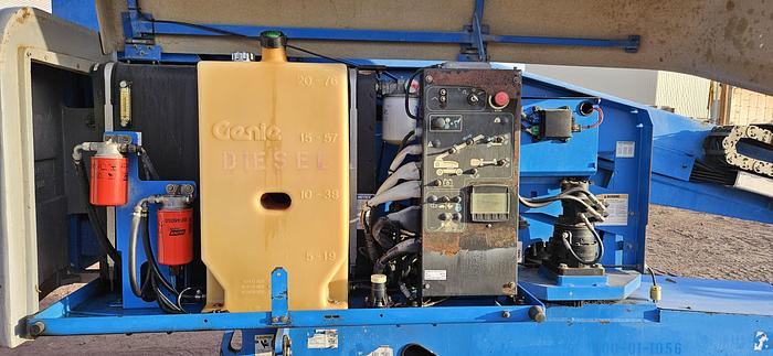 2014 Genie S-40 Boom Lift thumbnail 7
