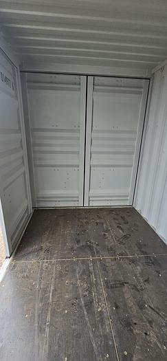 40' Storage Container thumbnail 4