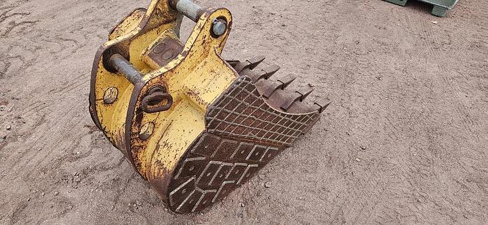 2' Backhoe Bucket thumbnail 5