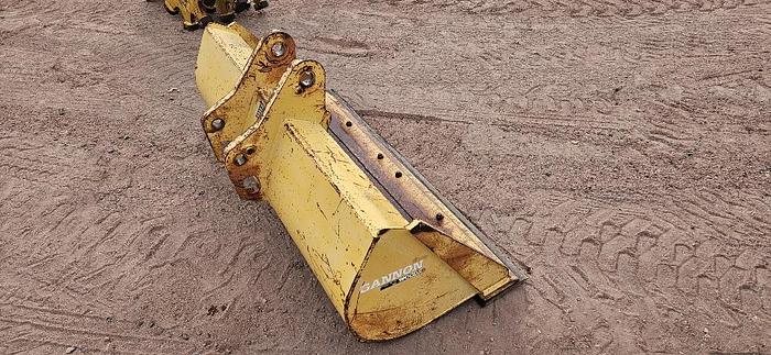 60" John Deere 310 Backhoe Bucket thumbnail 4