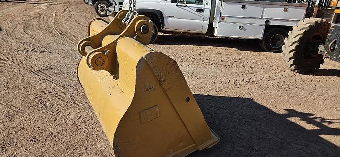 68" Excavator Bucket thumbnail 3