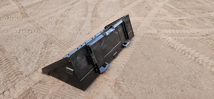Cat Skid Steer Bucket thumbnail 2