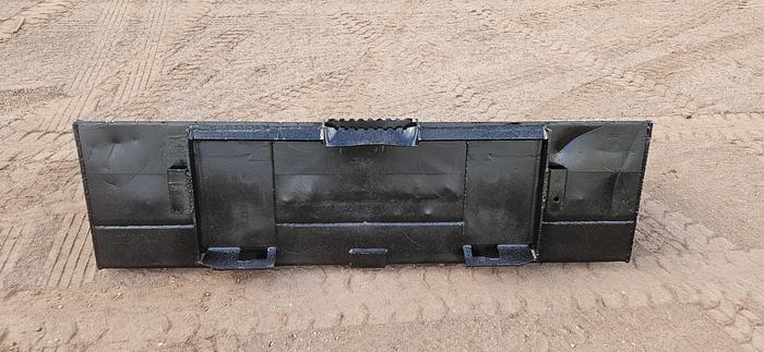 Cat Skid Steer Bucket thumbnail 3