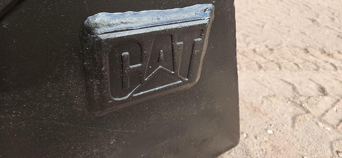 Cat Skid Steer Bucket thumbnail 7