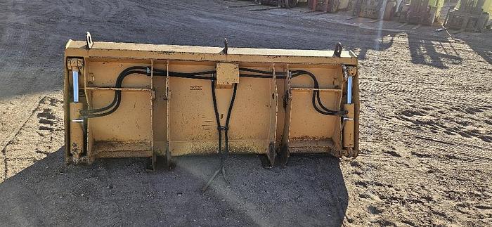 93" Case Backhoe Bucket thumbnail 3