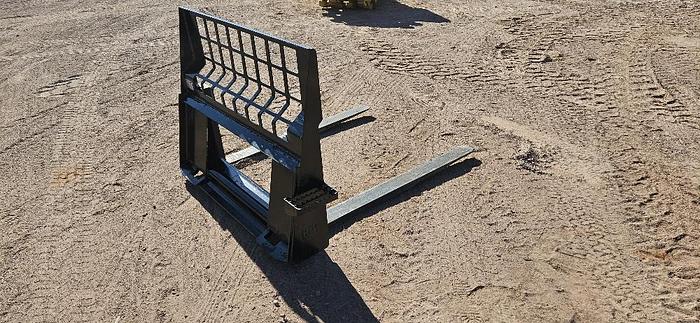 Cat Skid Steer Forks thumbnail 3