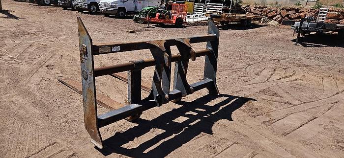 8' Loader Forks thumbnail 3