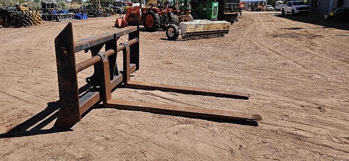 8' Loader Forks thumbnail 7
