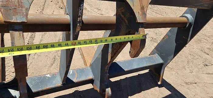 8' Loader Forks thumbnail 10
