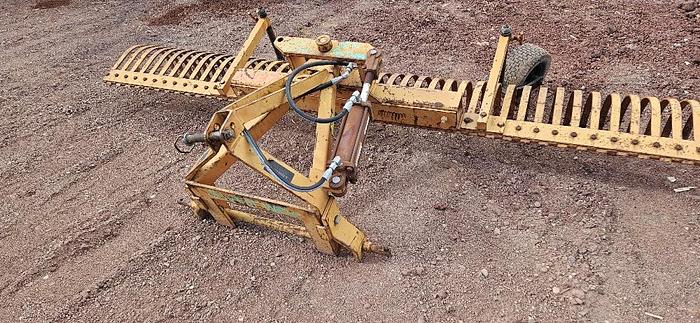 10' Hydraulic Angle Rake thumbnail 2