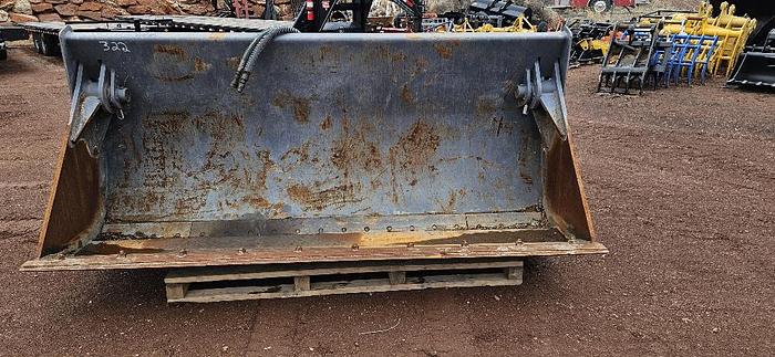 10' Clam Shell Loader Bucket thumbnail 8