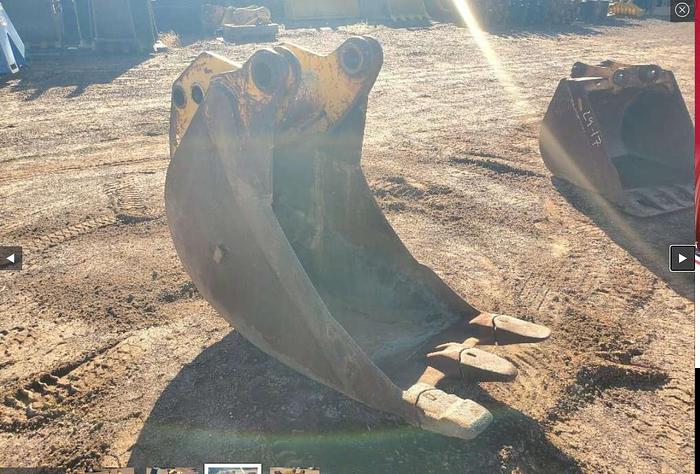 26"  Excavator Bucket thumbnail 2