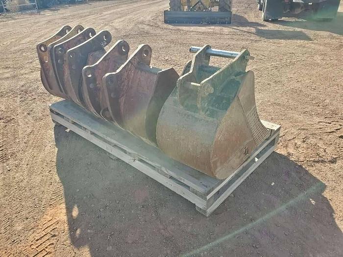 Backhoe/ Excavator Buckets thumbnail 2