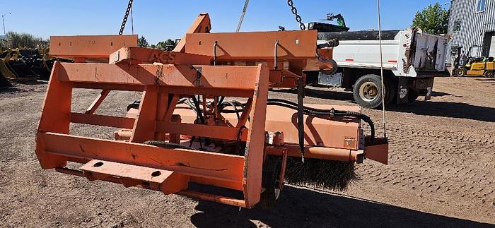 CASE Loader Broom Attachment thumbnail 11