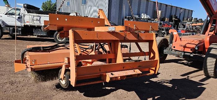 CASE Loader Broom Attachment thumbnail 4