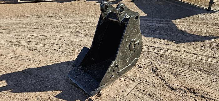 24 inch Excavator Bucket
