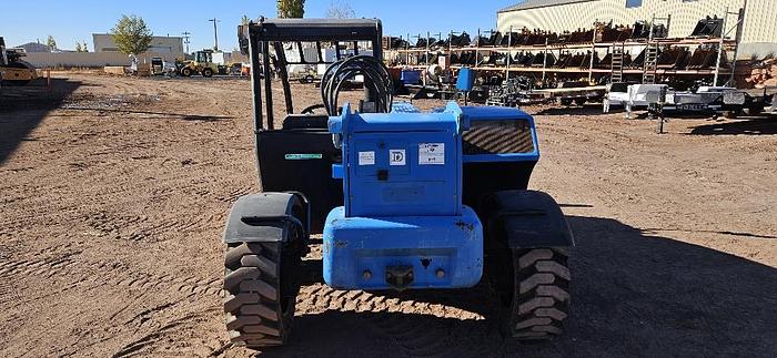 2015 Genie Telehandler thumbnail 5