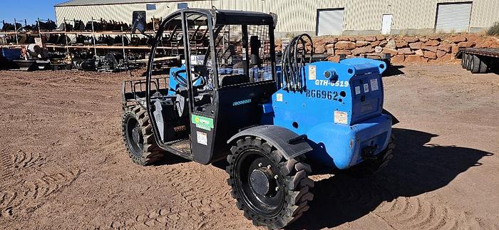 2015 Genie Telehandler thumbnail 6