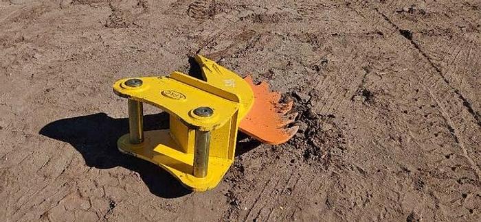 Excavator Ripper thumbnail 3