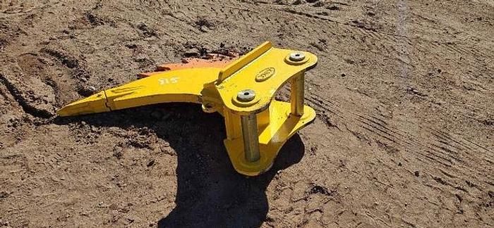Excavator Ripper thumbnail 4