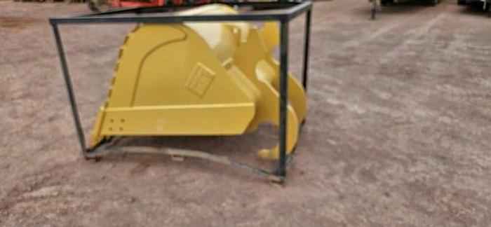 43 1/2" Excavator Bucket thumbnail 2