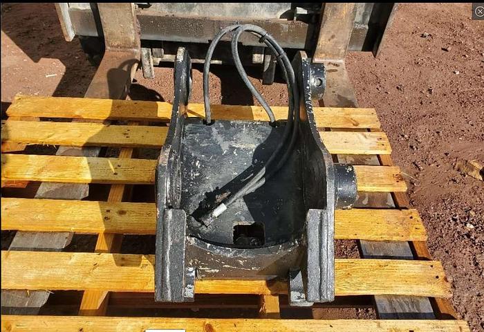 Hydraulic Excavator Quick Coupler thumbnail 3