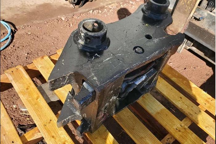 Hydraulic Excavator Quick Coupler thumbnail 5